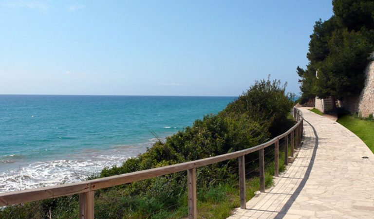 Passejada pels Camins de Ronda del litoral català – De Port Bou a Alcanar