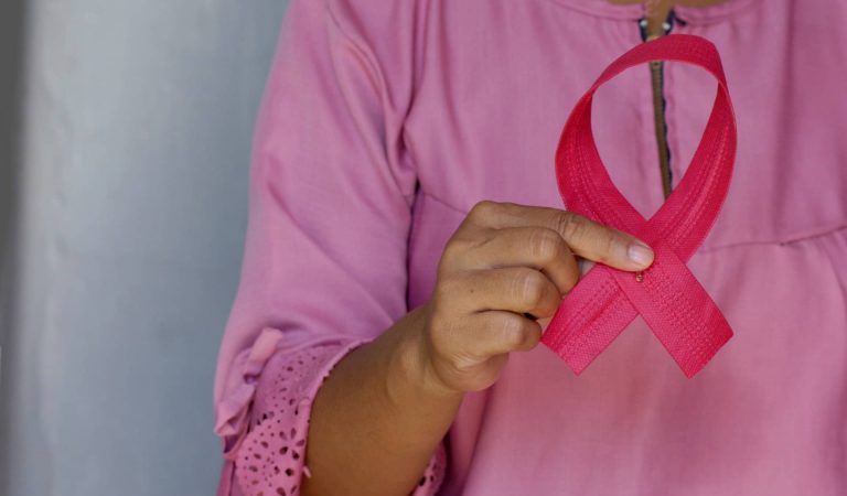 Científics catalans troben un fàrmac que podria frenar determinats càncers de mama i fins i tot erradicar-los.