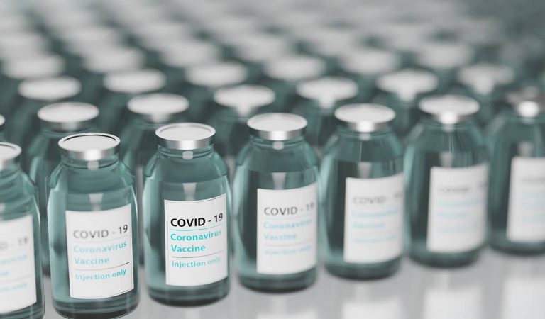 La vacuna catalana contra la Covid desenvolupada per Hipra estarà llesta abans de l’estiu