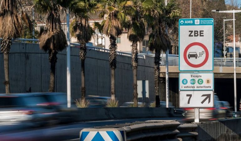La Justícia anul·la la Zona de Baixes Emissions (ZBE) de Barcelona.