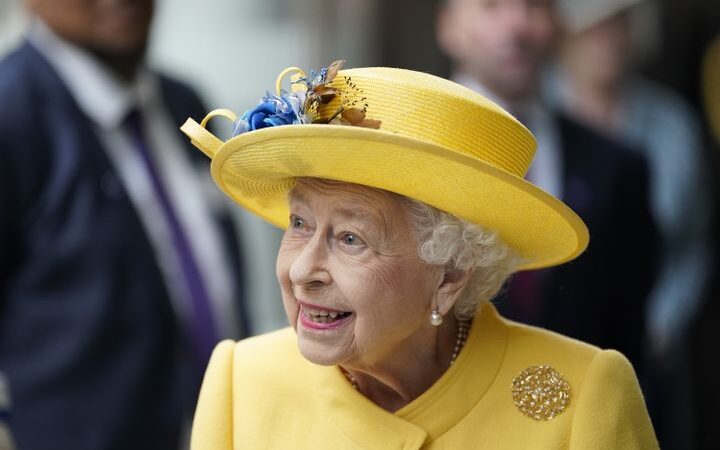 Mor la reina Isabel II d’Anglaterra, la reina que més anys ha estat al tron.